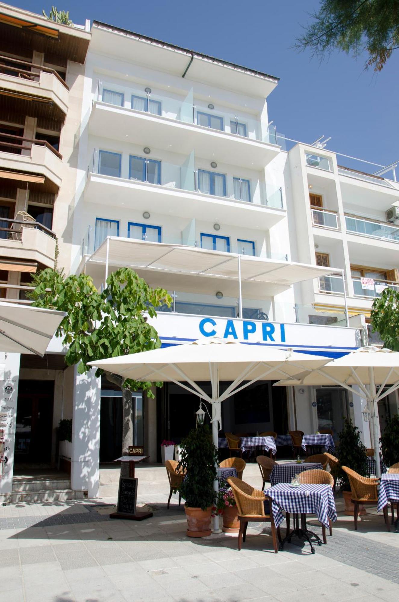 Hotel Capri Port de Pollença Exteriör bild